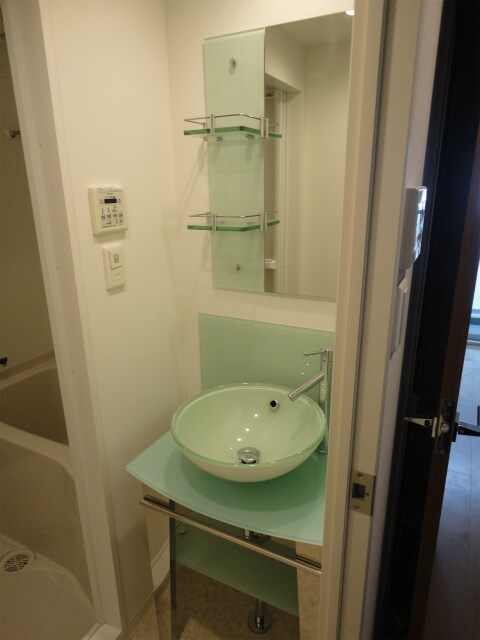 レジュールアッシュ梅田AXIAの物件内観写真