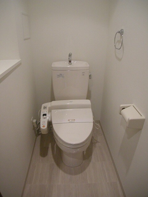 メイト鶴見の物件内観写真