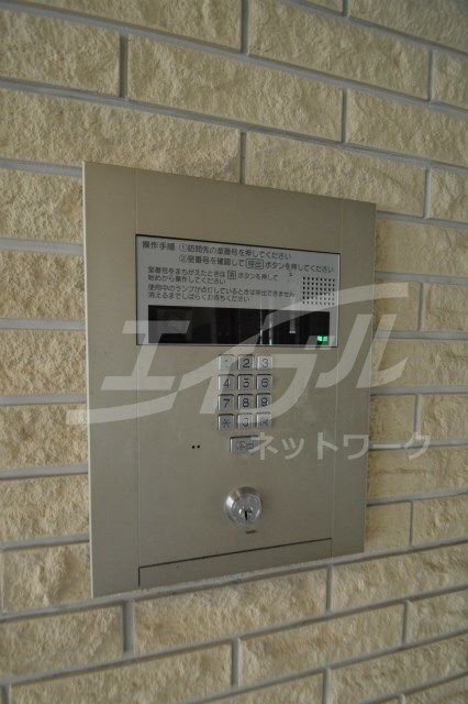 インベスト北梅田の物件外観写真