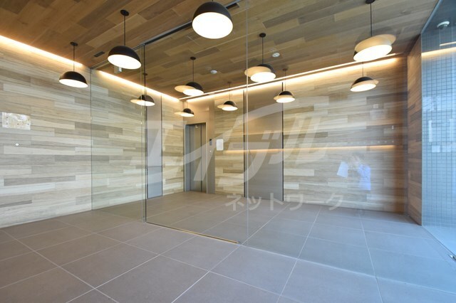 Luce Shinfukushimaの物件外観写真