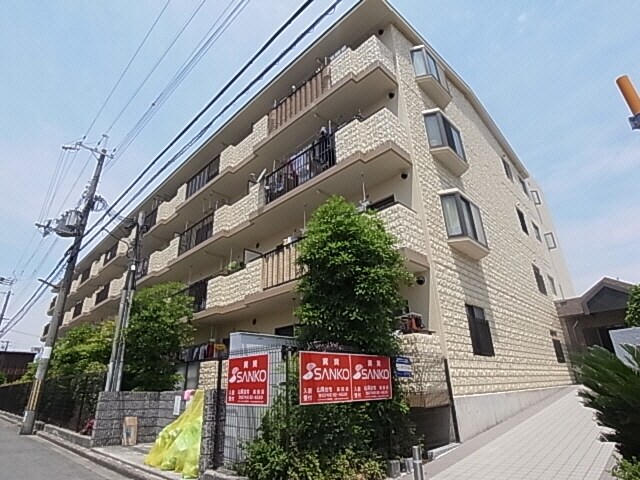 奈良県大和高田市田井新町の物件外観写真