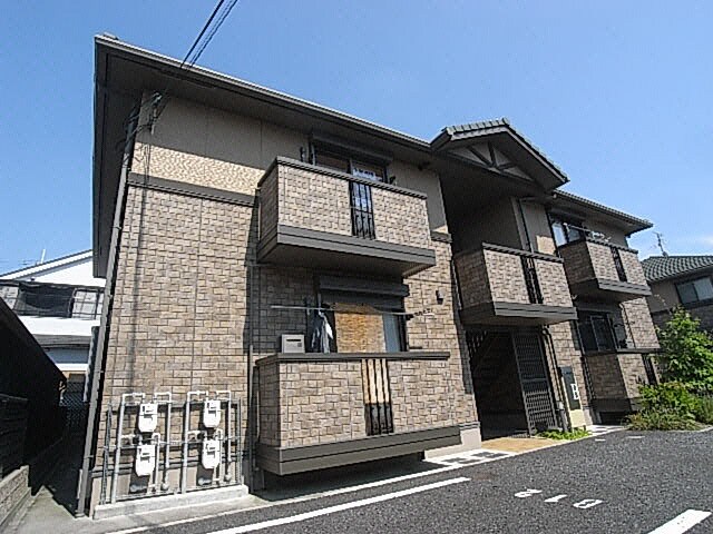 奈良県大和高田市大字築山の物件外観写真