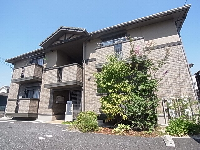 築山駅 徒歩4分 1階の物件外観写真