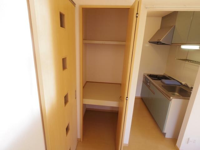 築山駅 徒歩4分 1階の物件内観写真