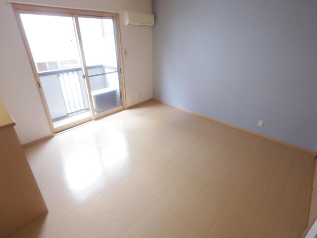 築山駅 徒歩3分 2階の物件内観写真