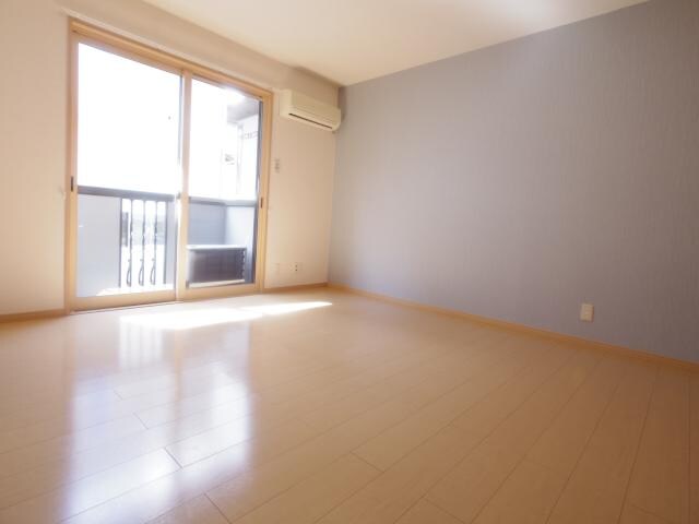 築山駅 徒歩3分 2階の物件内観写真