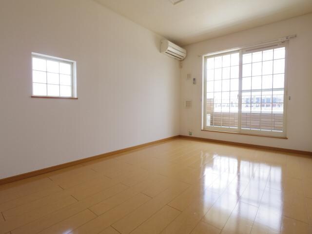 高田市駅 徒歩15分 2階の物件内観写真