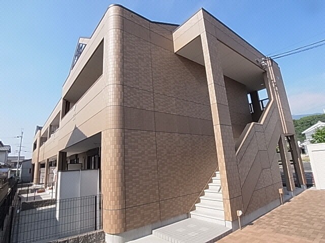 忍海駅 徒歩8分 1階の物件外観写真