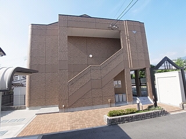 忍海駅 徒歩8分 1階の物件外観写真