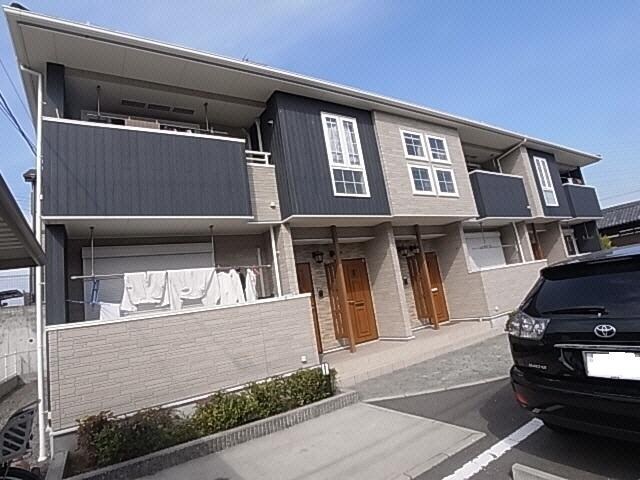 奈良県大和高田市大字市場の物件外観写真