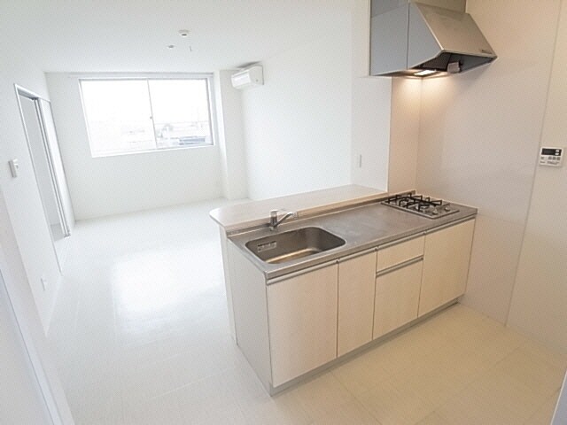 高田市駅 徒歩4分 3階の物件内観写真