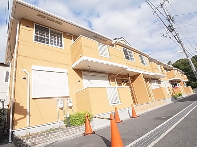 奈良県大和高田市南陽町の物件外観写真