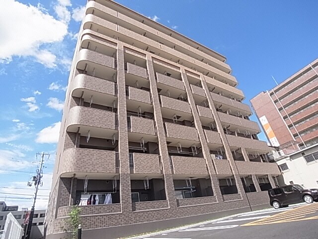 奈良県大和高田市大中東町の物件外観写真