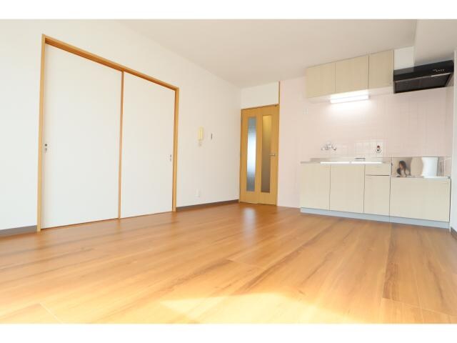 奈良県磯城郡田原本町大字秦庄マンション 3階の物件内観写真