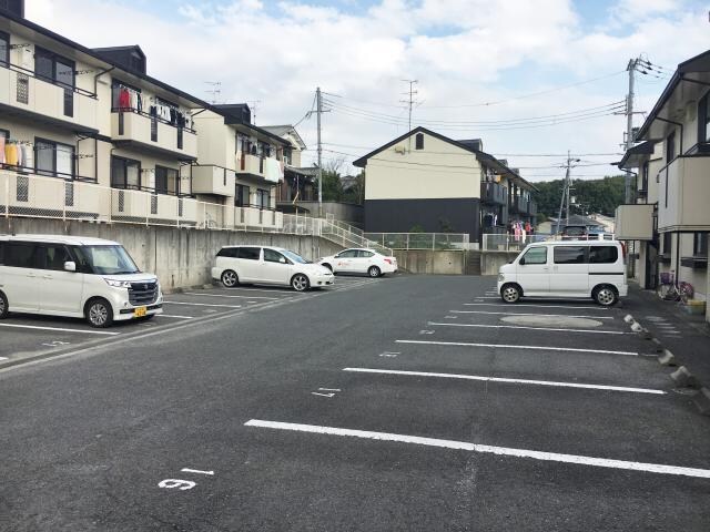 岡寺駅 徒歩4分 1階の物件外観写真