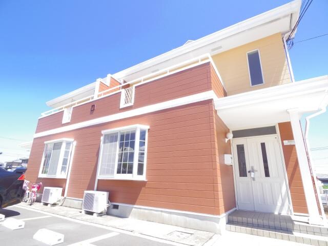 奈良県橿原市白橿町３丁目の物件外観写真