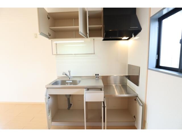 坊城駅 徒歩3分 2階の物件内観写真