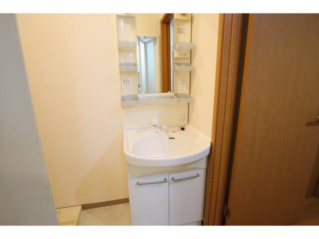 八木西口駅 徒歩11分 1階の物件内観写真