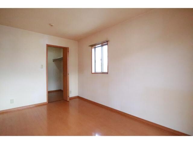 八木西口駅 徒歩11分 2階の物件内観写真