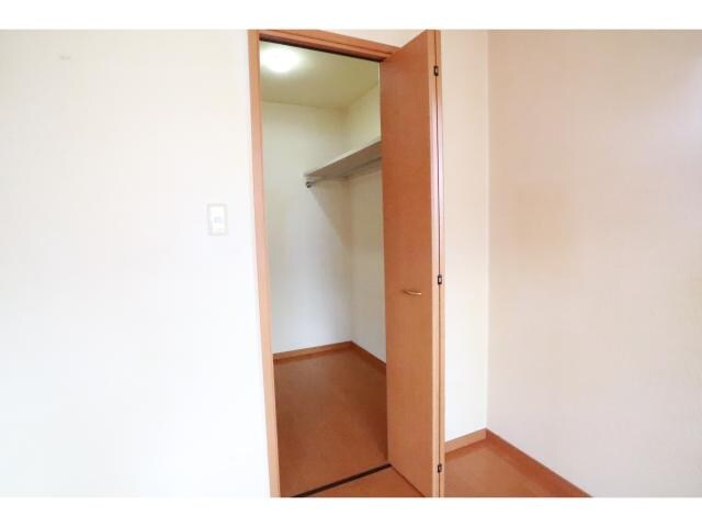 八木西口駅 徒歩11分 2階の物件内観写真