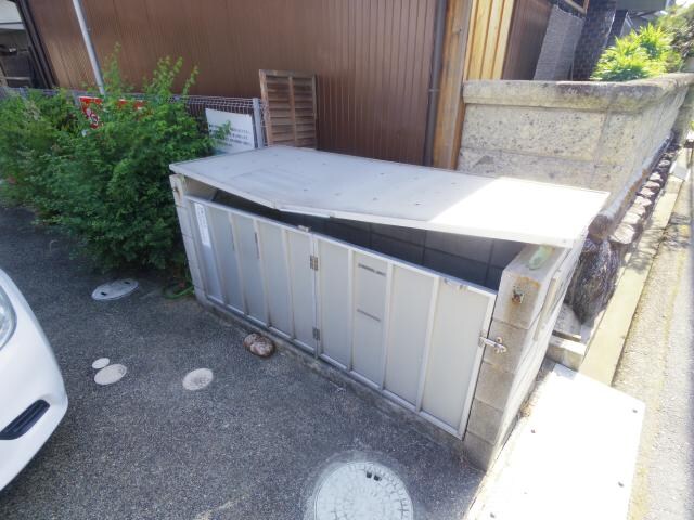 八木西口駅 徒歩14分 1階の物件外観写真