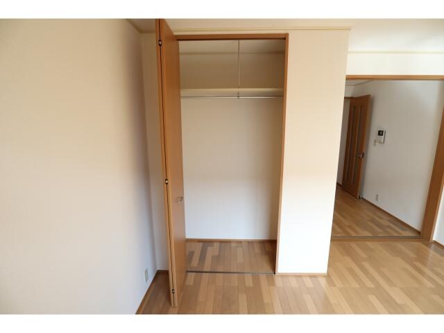 八木西口駅 徒歩14分 1階の物件内観写真