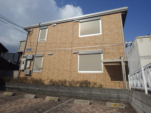 奈良県磯城郡田原本町の物件外観写真