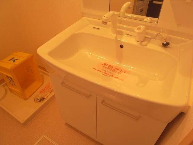 耳成駅 徒歩15分 2階の物件内観写真