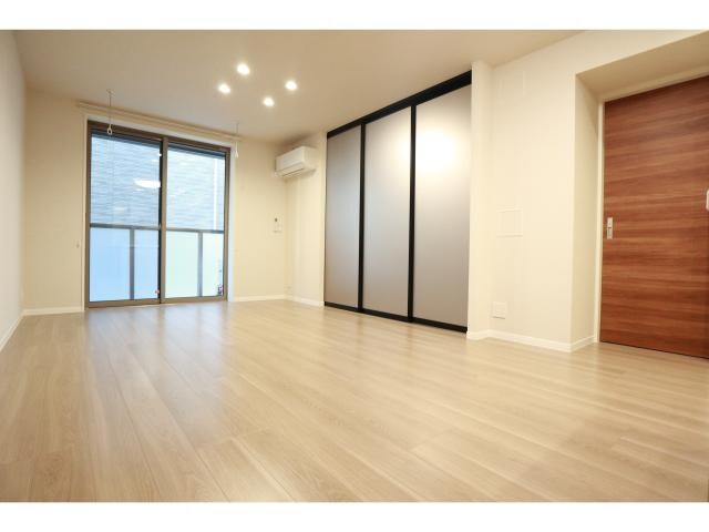 奈良県橿原市内膳町3丁目マンション 1階の物件内観写真