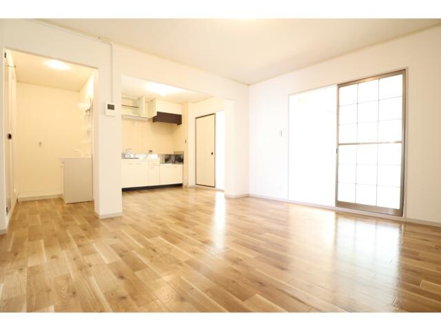 奈良県桜井市粟殿ハイツ 1階の物件内観写真