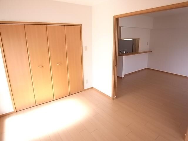 奈良県桜井市大字上之庄マンション 3階の物件内観写真