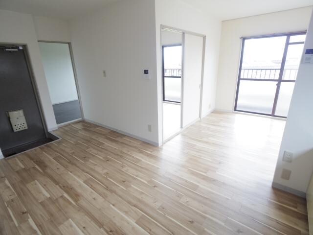 奈良県天理市勾田町マンション 3階の物件内観写真