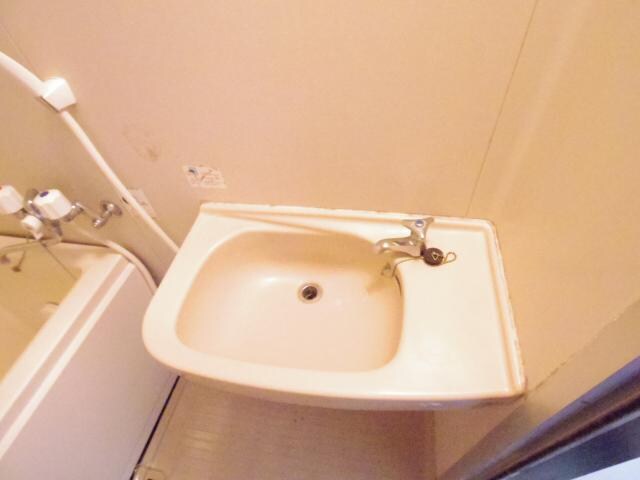 天理駅 バス8分  乙木口下車：停歩5分 2階の物件内観写真