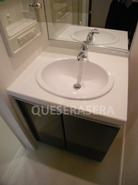 エスティメゾン京橋の物件内観写真