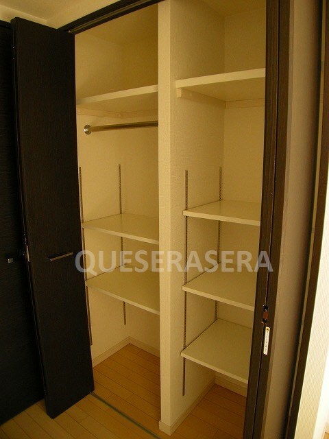 エスティメゾン京橋の物件内観写真