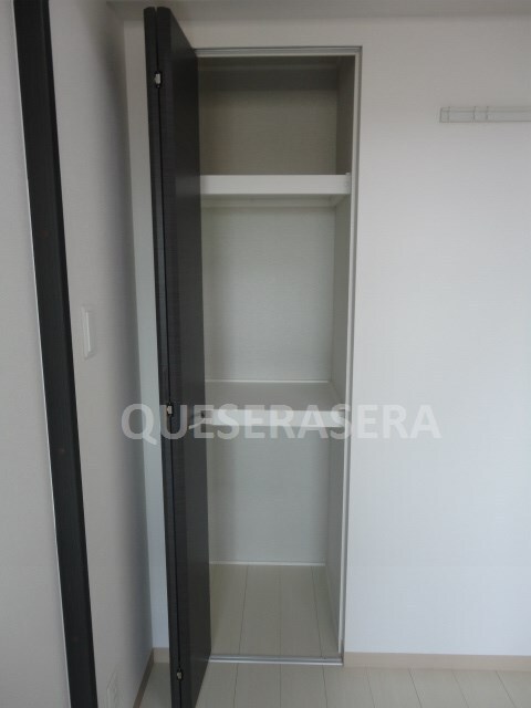 スクウェアＪの物件内観写真