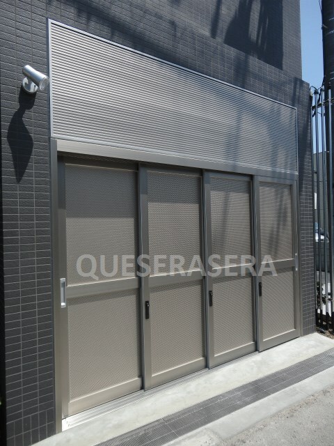 スクウェアＪの物件外観写真