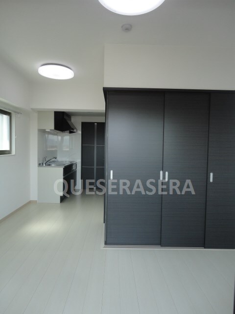 スクウェアＪの物件内観写真