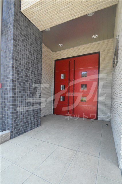 ラクラス高殿の物件外観写真