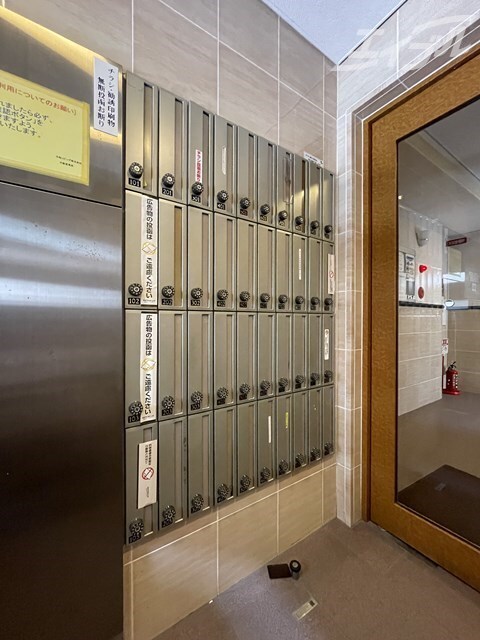 南森町駅 徒歩3分 2階の物件外観写真