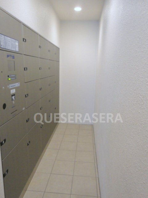 プレサンスタワー北浜の物件外観写真