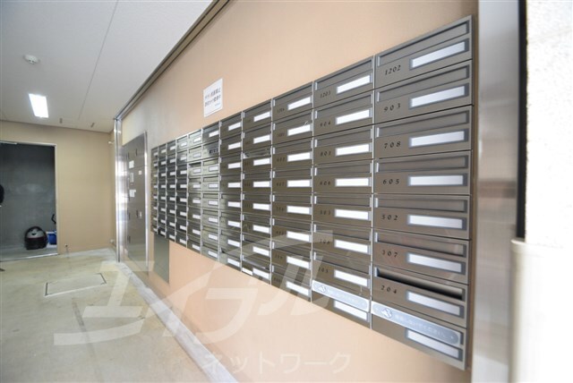 プレサンス天満橋アンジェの物件外観写真