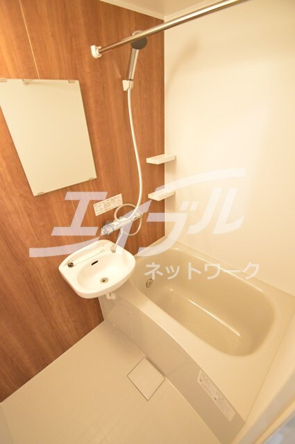 MESSAGE放出東の物件内観写真