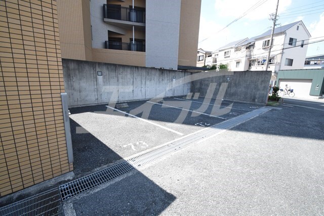 グラン・シャリオの物件外観写真