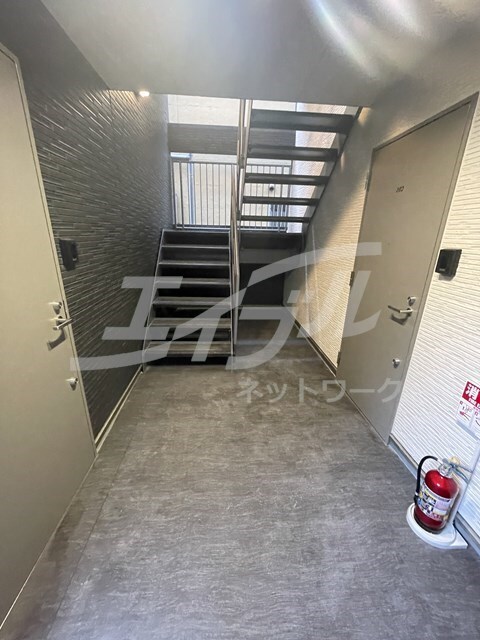 京橋駅 徒歩6分 3階の物件外観写真