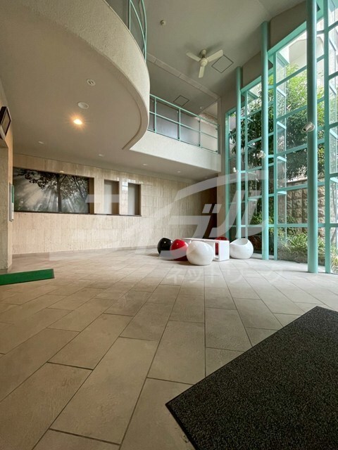 レクシア鶴見の物件外観写真