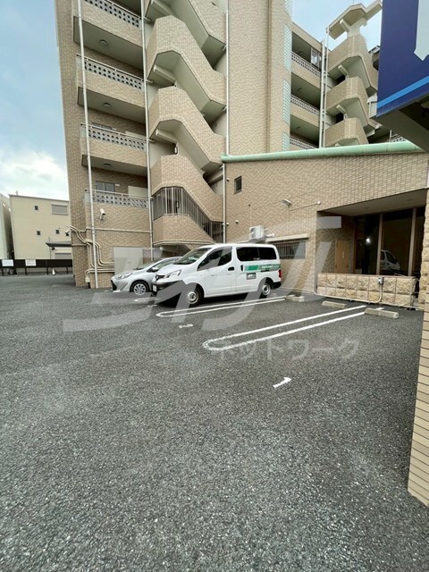 レクシア鶴見の物件外観写真