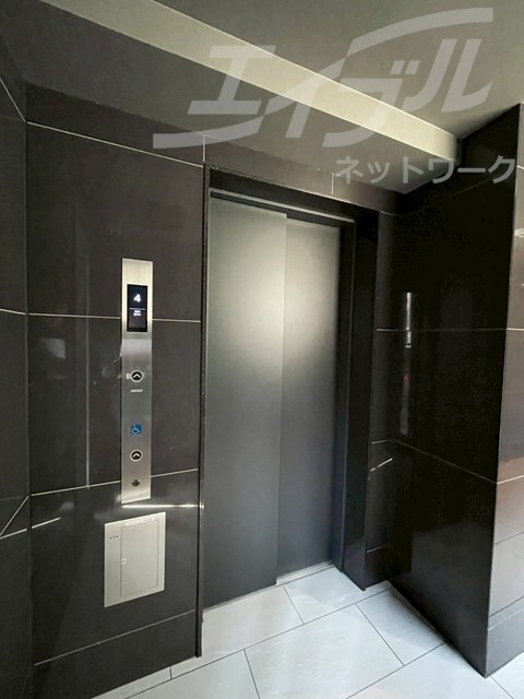 緑橋駅 徒歩6分 1階の物件外観写真