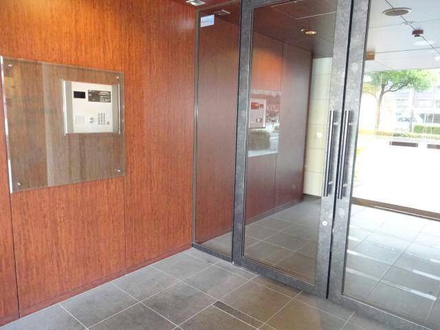 エスリード福島駅前の物件外観写真