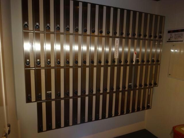 エスリード福島駅前の物件外観写真